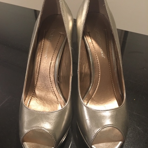 Bcbgeneration pewter peeptoe pump - Picture 2 of 5